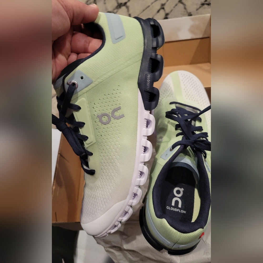 On Running Sneakers - Light Green and White